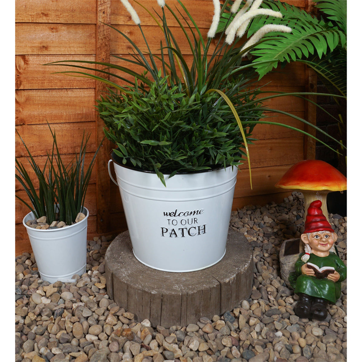 Saxons Vintage Metal "Welcome to Our Patch" Pale Planter - Saxons Garden & Home
